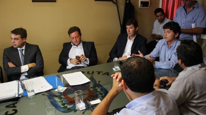 Destacan que fue una reunión “muy auspiciosa” en Diputados