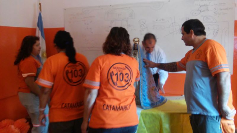 La Virgen del Valle visita la sede de Defensa Civil