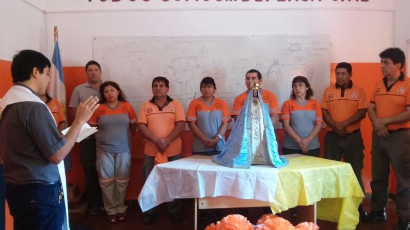 La Virgen del Valle visita la sede de Defensa Civil