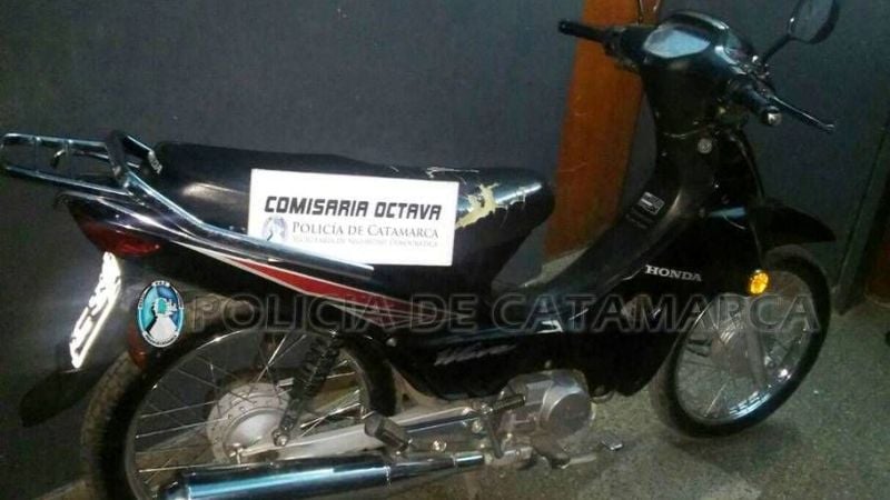 Recuperan una moto robada en el norte de la Capital