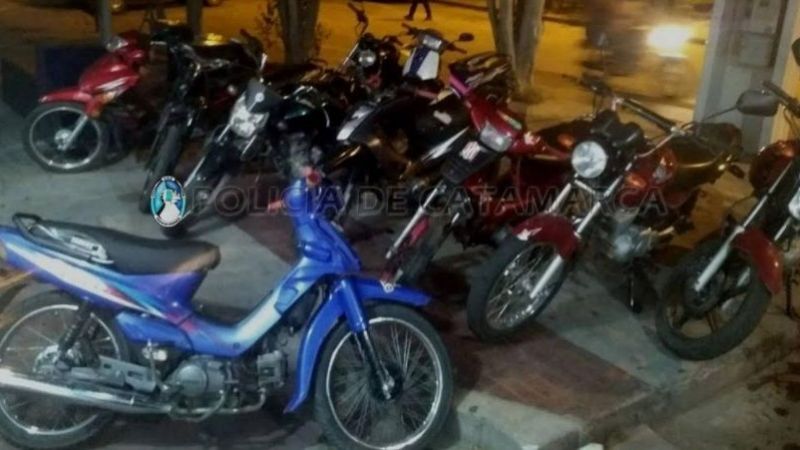 Diez motos retenidas