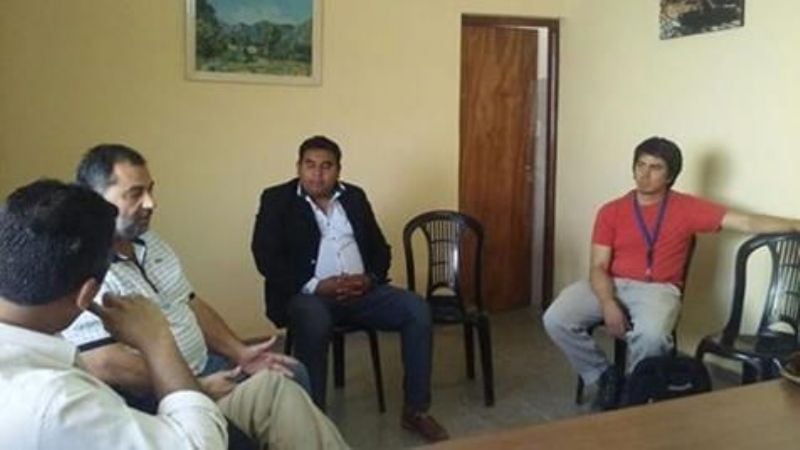 Reunión en el CD por las aguas servidas