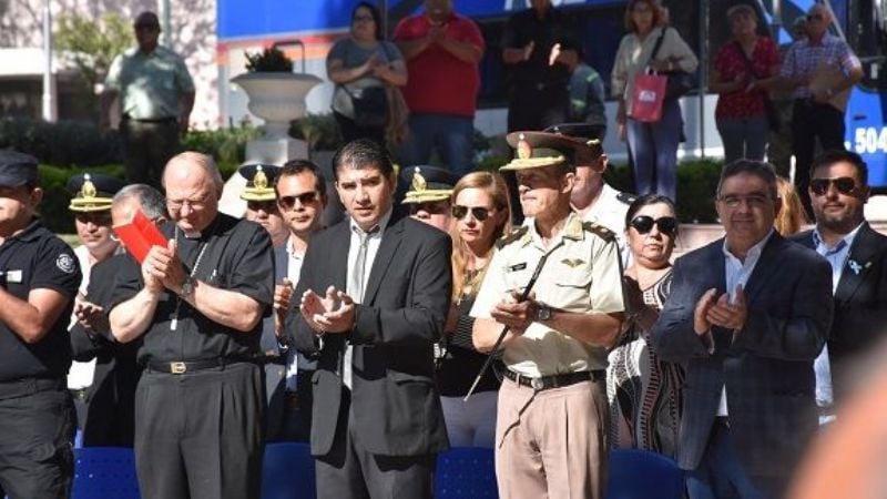 Jalil participó del homenaje a familiares de caídos en Malvinas