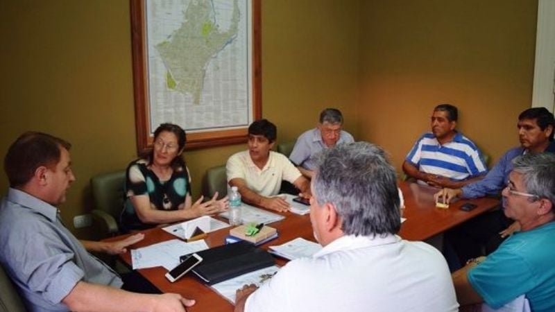 La comuna propone reconsiderar el pedido incremento de tarifas para taxis y remises