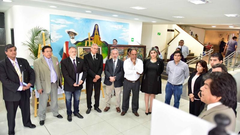 Senadores inauguraron muestra por el aniversario del Dique Las Pirquitas