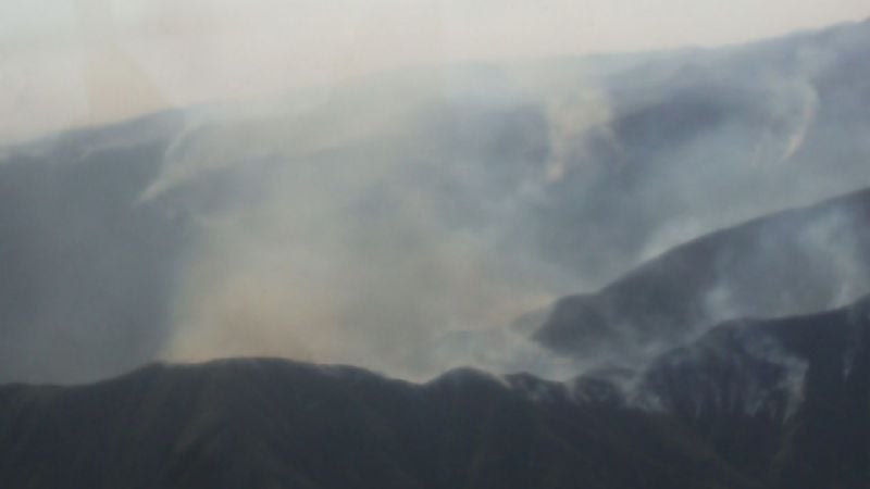 Incendio activo en Los Ángeles