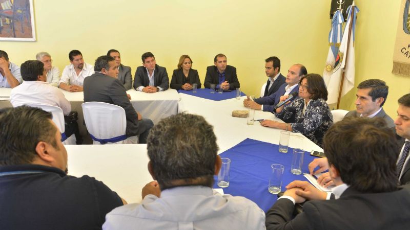 Lucía reunió a intendentes para explicar el alcance del Pacto Fiscal