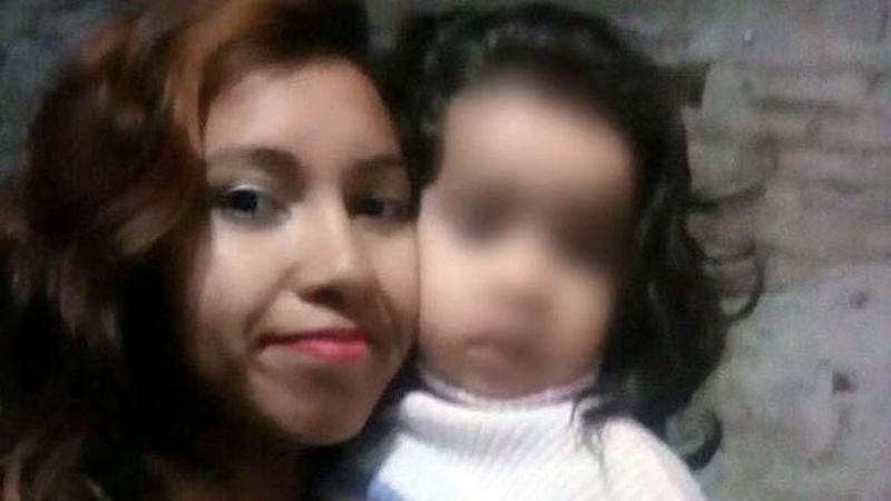 Asfixió a su beba porque "no podía darle de comer"