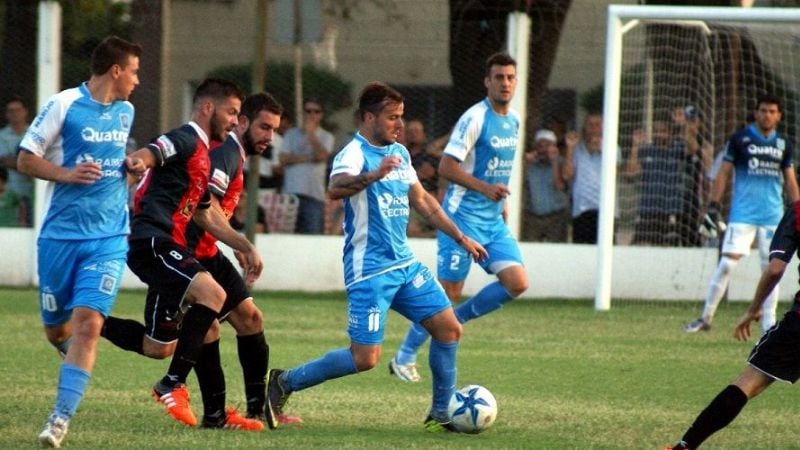 San Lorenzo fue goleado 5-1 por Estudiantes de Río IV