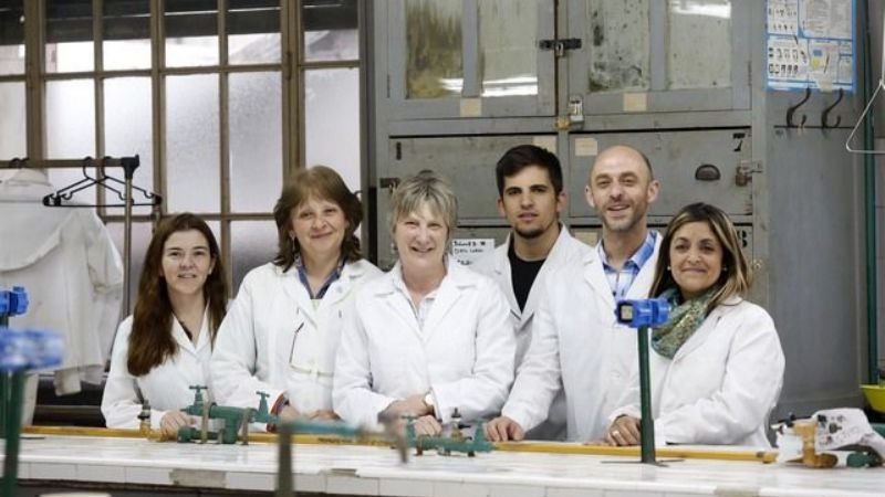 Una caña para pescar pesticidas