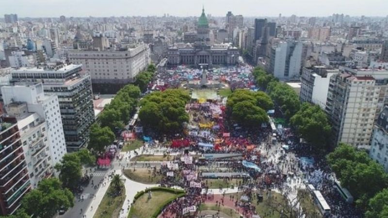 Amenaza sindical a los senadores que voten las reformas del Gobierno