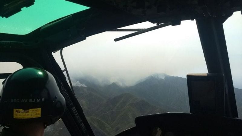 Sigue el combate contra los incendios forestales
