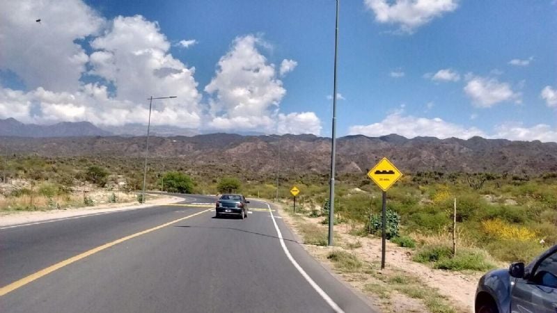 Instalan más reductores de velocidad en la ciudad