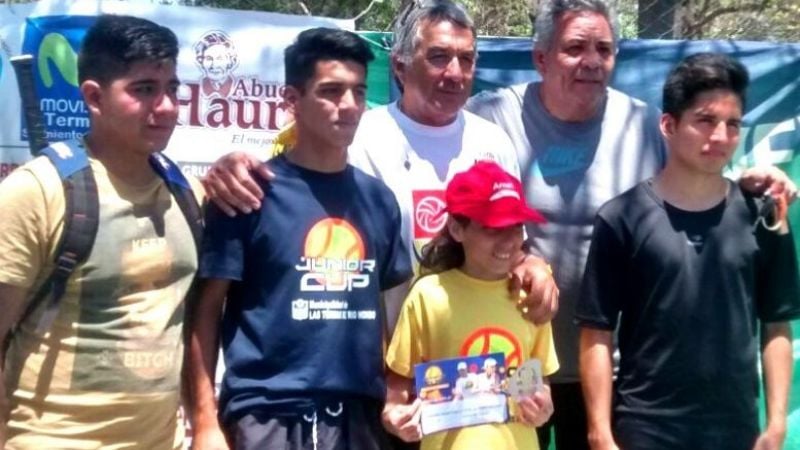 Tenis: chicos de Recreo clasificaron para instancia nacional