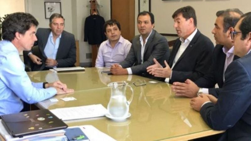 Provincia y Nación acuerdan importantes obras hídricas y de saneamiento