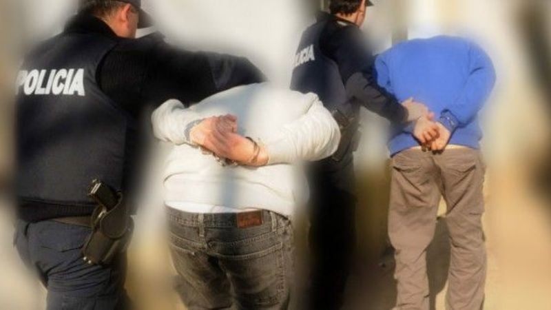 Aprehenden a cuatro personas que eran buscadas