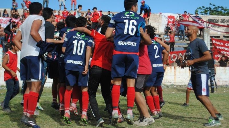 Independiente de San Antonio campeón del Anual chacarero