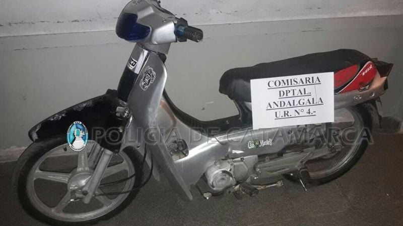 Recuperan una moto en Andalgalá