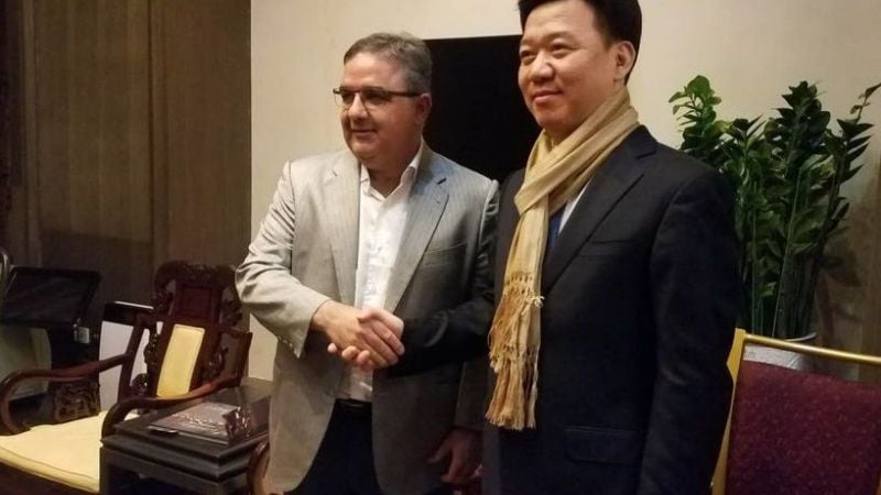 Jalil fue recibido por autoridades de Shenzhen