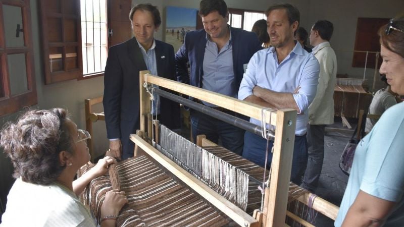 Funcionarios nacionales elogiaron el programa Textil Artesanal