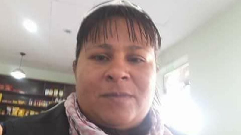 Escrachan a “mechera” por amenazar de muerte a empleada embarazada