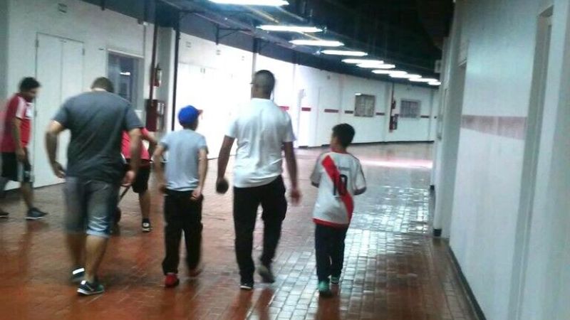 Tomás Nieto prueba en el Monumental