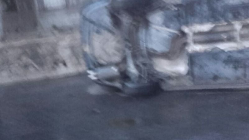 Perdió el control y volcó