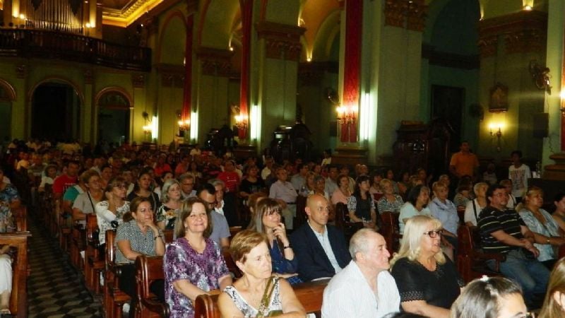 Homenaje del sector Salud a la Virgen del Valle
