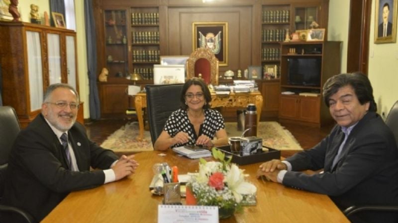 Solá Jais y Vera fueron recibidos por la Gobernadora