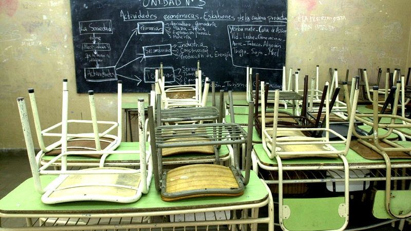 Docentes de FME con quite de colaboración