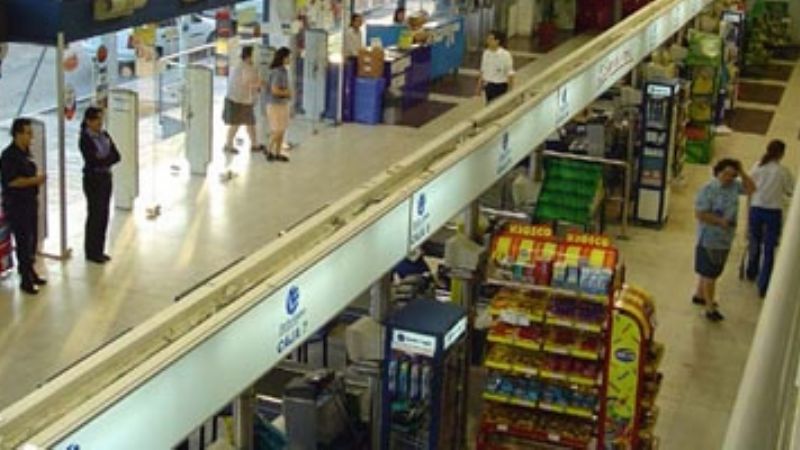 Tenía pedido de detención y fue sorprendido robando