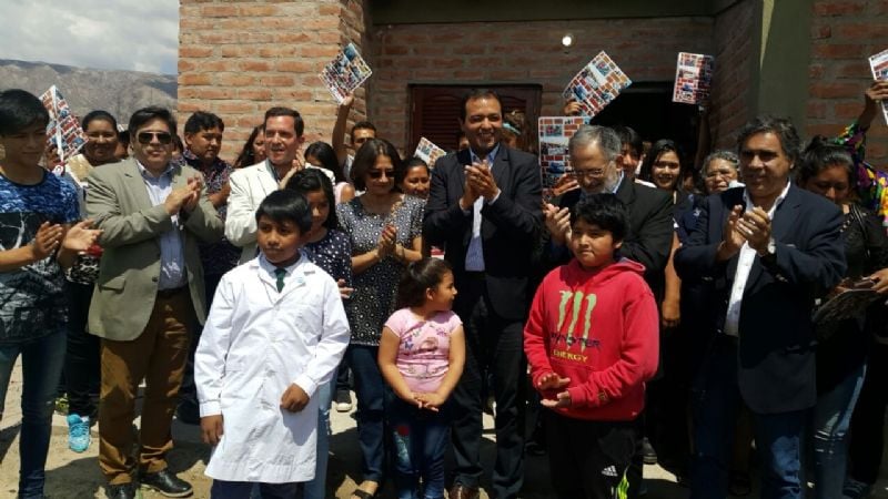 Lucía entregó viviendas rurales y módulos habitacionales en Santa María