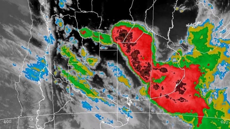 Dos muertos y destrozos por granizo y vientos en Luján