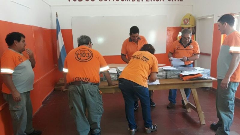 Defensa Civil recibió ropa y elementos nuevos de trabajo