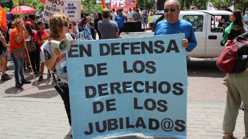 Protesta en Catamarca en contra de la reforma previsional