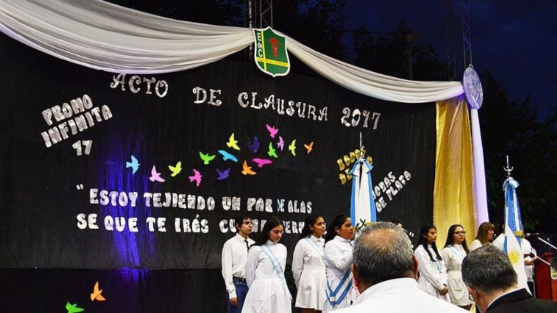Emocionante acto de clausura de la Escuela Secundaria Nº18