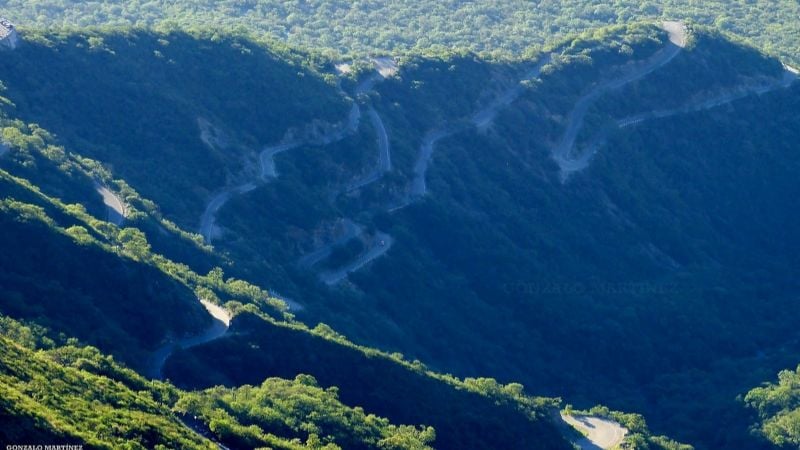 Quedó atrapado en la Cuesta de El Portezuelo cuando practicaba aladeltismo