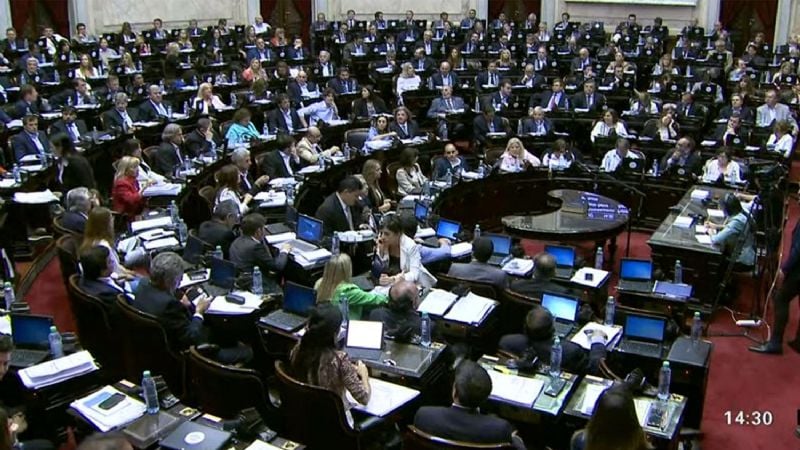 Uno por uno, los 127 diputados que votaron la reforma previsional