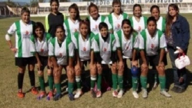 Tiempo de “semis” en el Fútbol Femenino chacarero