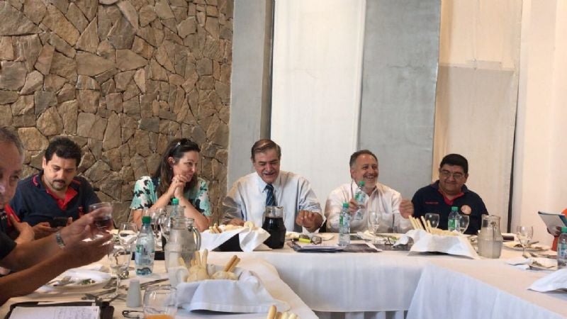 Solá Jais se reunió con la Federación de Bomberos Voluntarios