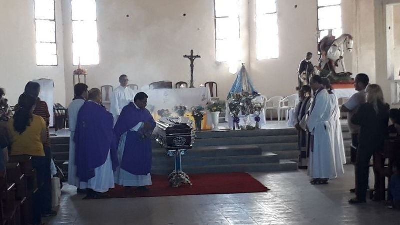 Emotiva despedida al Padre Raúl Contreras