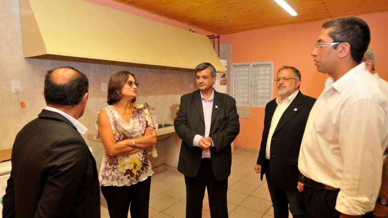 Lucía inauguró el salón de usos múltiples de Singuil