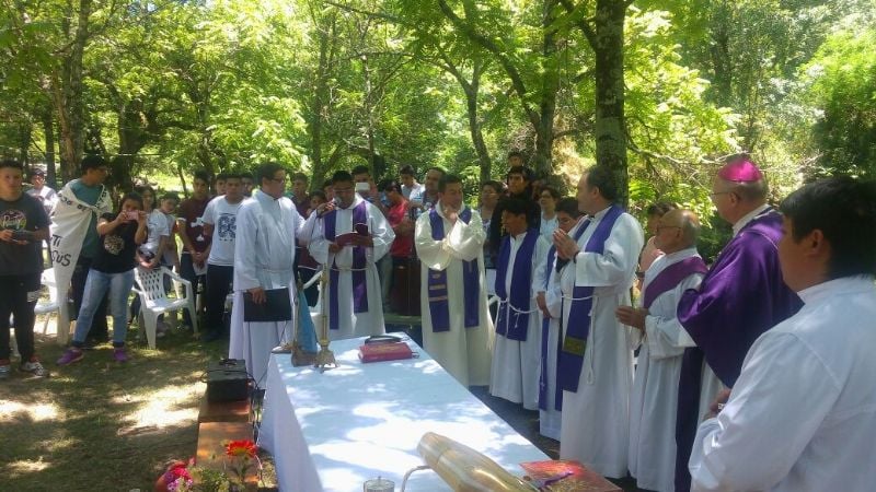El Obispo admitió como aspirante al sacerdocio a joven seminarista