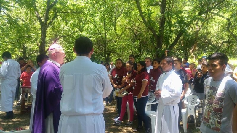 El Obispo admitió como aspirante al sacerdocio a joven seminarista