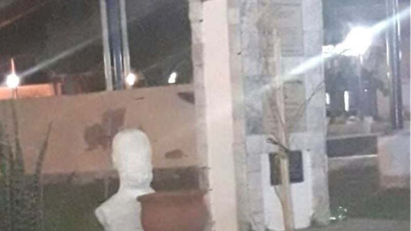 Rompieron el busto de Eva Perón en Recreo