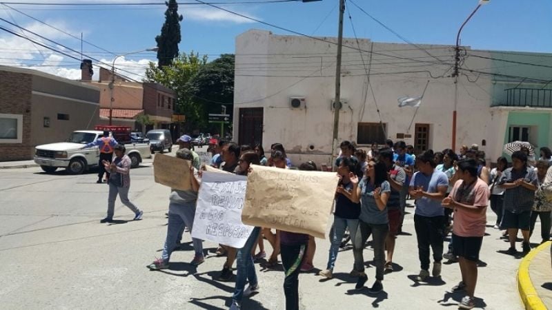 Familiares y vecinos marcharon pidiendo justicia por la niña fallecida