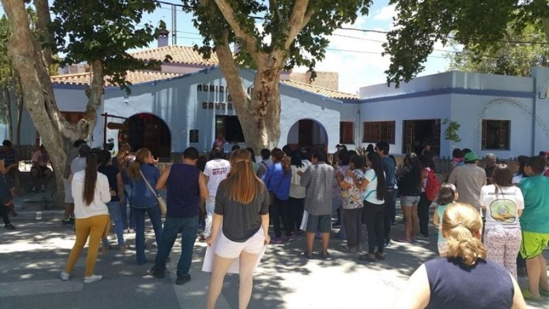 Familiares y vecinos marcharon pidiendo justicia por la niña fallecida