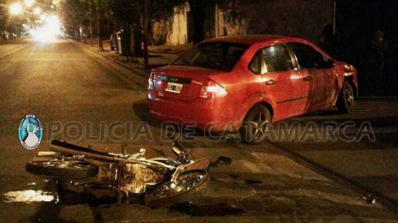 Choque con un motociclista herido