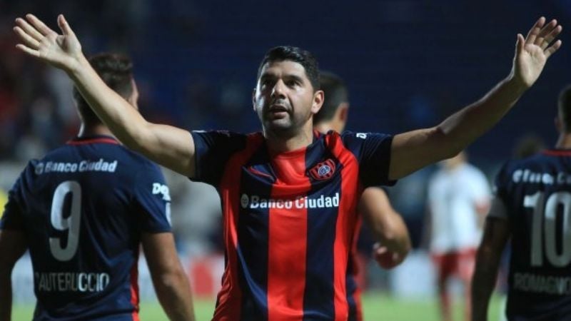 Ortigoza “coqueteó” con San Lorenzo y se volvió “canalla”