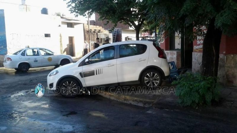 Choque de autos terminó con una joven herida